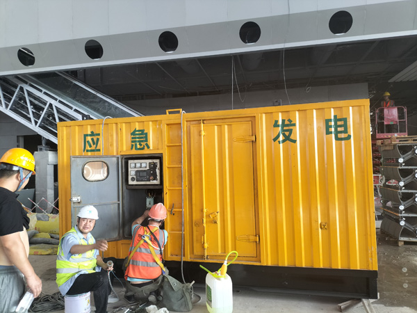 鄯善怎样判断空气滤清器是否需要更换？